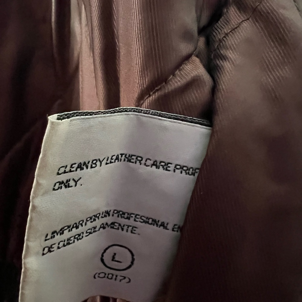 Leather jacket - Picture 4 of 5